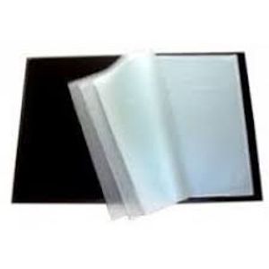 CARPETAS PLASTICAS IBI A4 CON 60 FOLIOS X UNIDAD